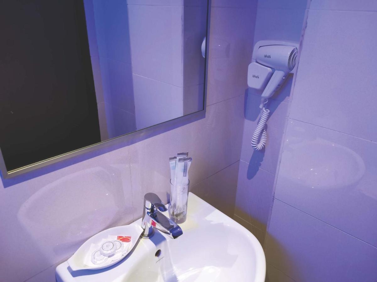 D Loft Hotel Kuala Lumpur Dış mekan fotoğraf